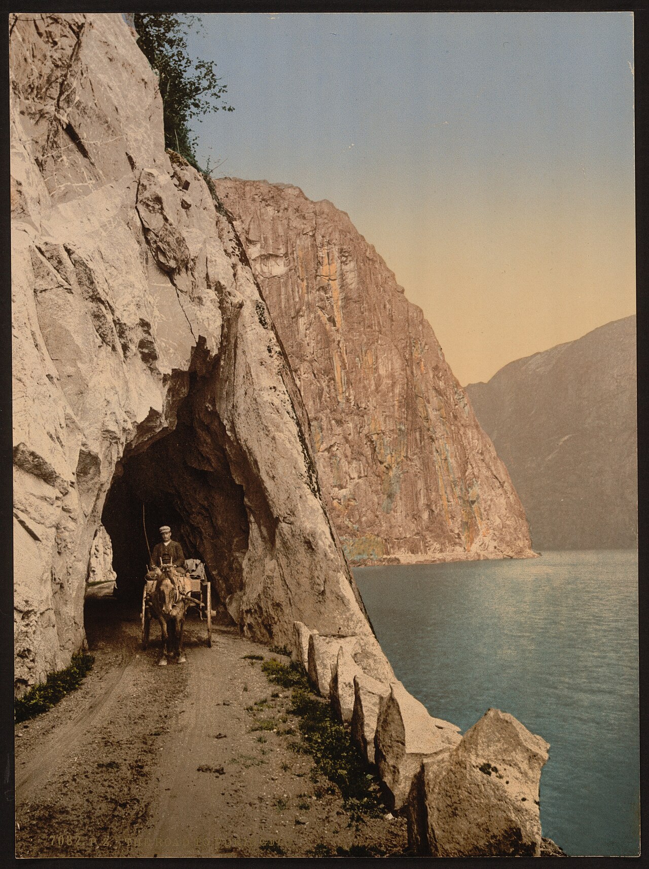 Norwegian fjord mountain road — Western Europe practice region